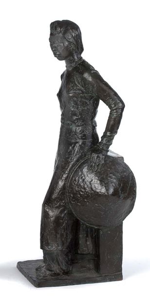 ÉVARISTE JONCHÈRE (1892-1956) Congaïe couture, 1940 Bronze with green patina, signed...