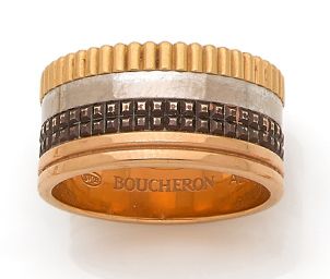 BOUCHERON «QUATRE»
Bague
Ors 18k (750)
Signée
Td. : 60-Pb. : 14.4 gr
A gold ring,...