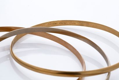 CARTIER BRACELET «TRINITY» - SMALL Trois ors 18k (750)
Signé et numéroté
Diam. :...