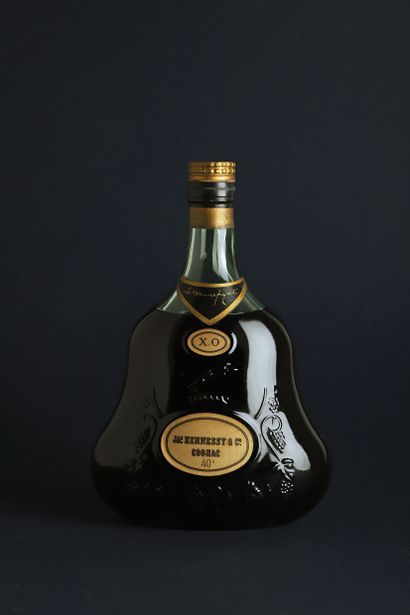 null 1 B COGNAC X.O. 70 cl (L.B; e.t.h. légères; années 60) - NM - Hennessy