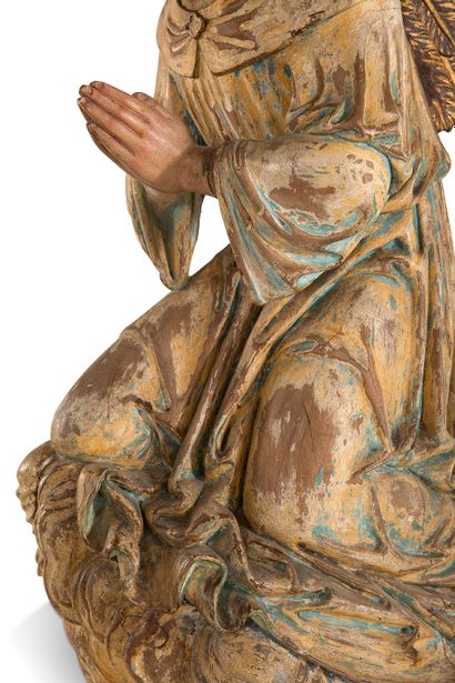 null 
+ 一对可爱的天使在木头上雕刻成圆形和多色的。



法国南部，16世纪



高76厘米和77厘米



(对多色性的磨损)



1至53号地块...