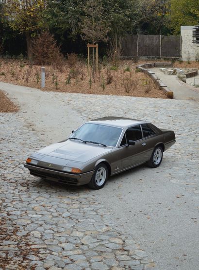 1980 FERRARI 400 i 
Rare boîte manuelle

Belle restauration

Configuration élégante

Titre...