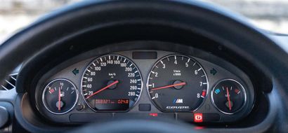 1998 BMW Z3M coupé 
不到69,000公里的认证

1990年代最富传奇色彩的宝马车，全球共2,858辆

最受欢迎的颜色组合：埃斯托里尔蓝/埃斯托里尔蓝和黑色双色Nappa皮革



法国注册

底盘编号WBSCM91090LB55810



轿跑车源自敞篷车的情况并不常见：更多时候是反过来。事实上，Z3的轿跑车版本本不应该存在。这个想法诞生于宝马汽车运动有限公司的一个小团队，主要目的是提供一个比Z3...