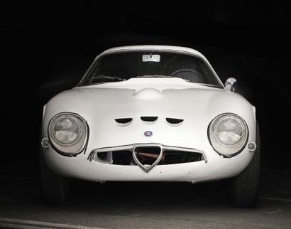 1965 ALFA ROMEO GIULIA TZ 
Attestation FFVE en cours



L’une des plus originale...