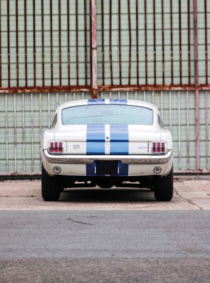 1966 SHELBY GT 350 
A noter que le véhicule nécessitera des frais importants concernant...