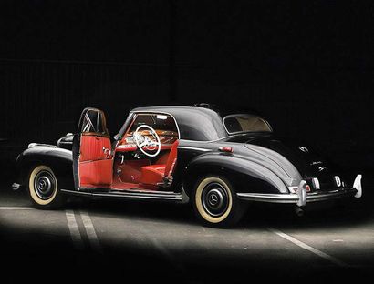1953 MERCEDES 300 S COUPÉ 
No reserve



One of the most luxurious models of its...