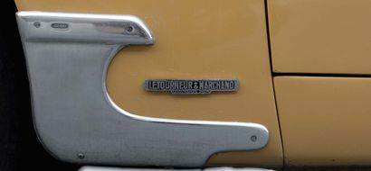 1959 RENAULT Frégate Cabriolet Letourneur & Marchand 
只生产了69个

市场上非常罕见

状况良好



比利时的注册号码

底盘编号3309169



雷诺Frégate的首次亮相是在1950年底。雷诺终于在1951年10月的汽车沙龙上展出了它，并在该年年底开始销售。它的线条比同时代的4CV更紧凑，但后翼仍然是极好的浮雕式设计。1,996毫升的4缸发动机最终采用了现代化的顶置气门气缸盖。它可靠但不是真正的战士，它开发了65...