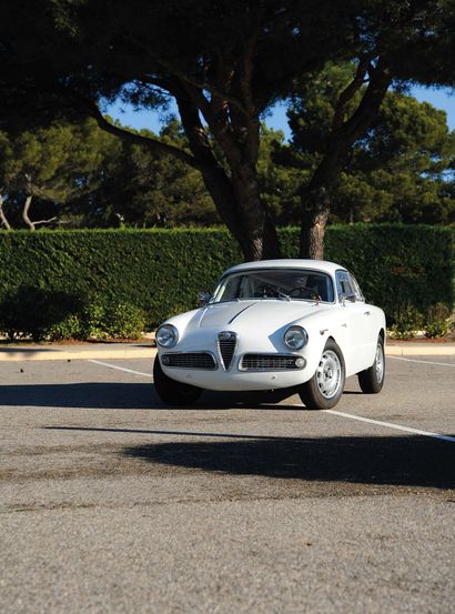 1962 ALFA ROMEO GIULIETTA SPRINT FIA 
A noter que la voiture est vendue avec ses...