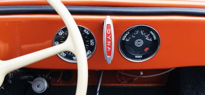 1953 PANHARD Dyna JUNIOR Cabriolet 
特殊情况

独特的颜色

一排三个座位!



法国注册

底盘编号856121



Dyna...