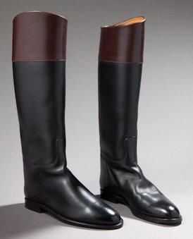 HERMES Paire de bottes cavalières en cuir noir et marron P 37