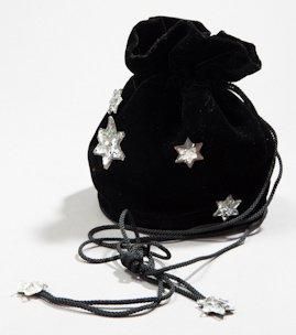 SAINT LAURENT Petit sac "bourse" en velours de soie noir, rebrodé d'étoiles en strass...