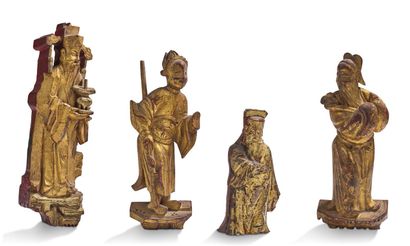 CHINE DU SUD, NINGBO, FIN XIXE SIÈCLE Quatre sujets en bois doré, représentant des...