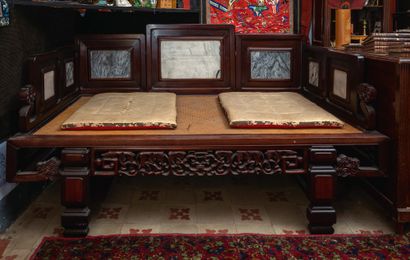 Chine XIXe siècle Wooden opium bed, decorated with seven dream stones on three sides,...
