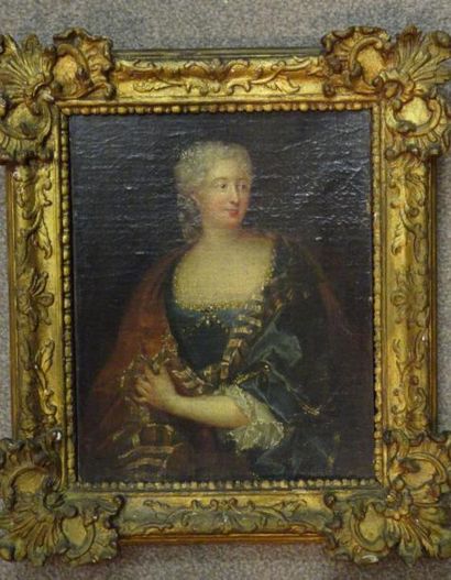 Ecole Française du XVIIIe Portrait de femme Huile sur toile marouflée sur carton...