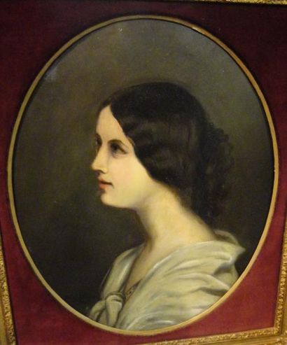 Attribué à Henri LEHMAN (1814-1882) Portrait de femme de profil Huile sur panneau...