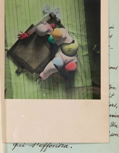 ÉLUARD Paul (1895-1952). BELLMER Hans (1902-1975). 保罗-艾吕雅的亲笔信，"Les Jeux de la Poupée"，1939年；15页，8开本；附一幅原画和3张原版彩色照片，作者是汉斯-
BELLMER；整体装订成8开本，采用詹森主义的紫色懊恼，光滑的书脊，通体镀金的标题，内装，传单页的底纸和衬垫，镀金的头部（G....