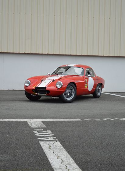 1959 LOTUS ELITE S1 FIA 
历史性的技术护照有效期至2030年

仔细和彻底的准备，可用的文件

有资格参加许多历史性活动的汽车



法国注册

底盘编号1101



1956年，杰出的科林-查普曼决定设计一款双座运动型轿跑车，这将是该品牌历史上的第一款小型量产车。尽管它将是...