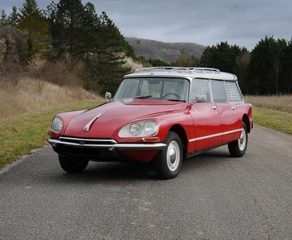 1973 Citroën DS 20 BREAK 
3rd hand

Many recent expenses

Ready to hit the road



French...