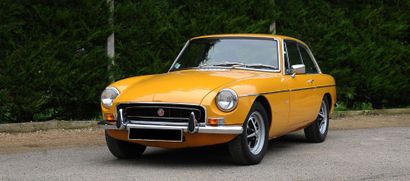 1973 MGB GT 
Iconic car

Original configuration

Good overall condition



French...