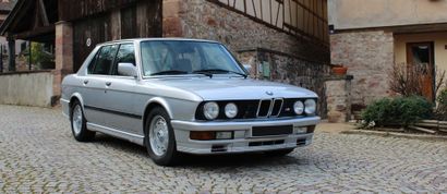 1985 BMW M535i E28 
Nice condition

Original configuration, never tuned

Iconic youngtimer



French...