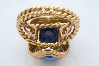 CARTIER 
"SAPHIR "戒指

蓝宝石和公主钻石戒指

18K（750）金和950铂金，签名为 "Monture Cartier"。 

Td。: 56...