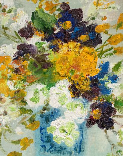Le Pho (1907-2001) 
Fleurs au vase bleu

Oil on canvas, signed lower left

46 x 33...