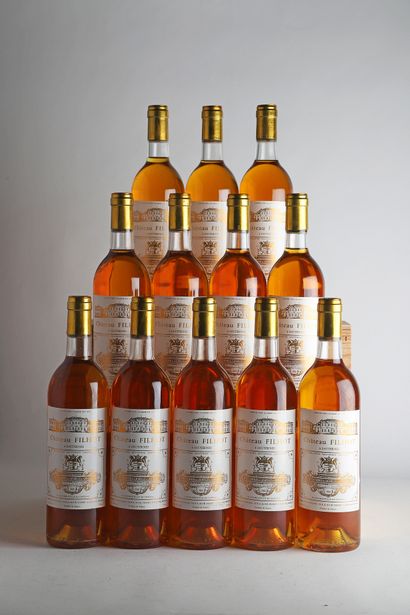 null 12 B CHATEAU FILHOT (Caisse Bois d'origine) (5 B.G.) - 1988 - CC2 Sauternes