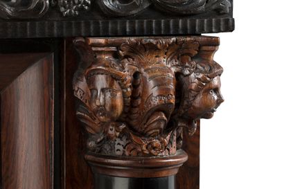 null LARGE KUSSENKAST or Dutch cabinet in rosewood and ebony molded wood carved with...