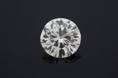 Diamant rond taille brillant 
A 8.64 carats diamond, report

