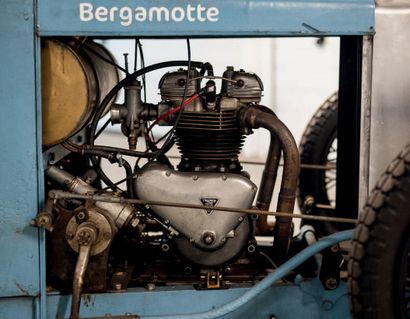 1929 ANTONY « BERGAMOTTE » 
French historic registration title



Authentic racer...