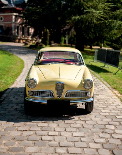 1961 Alfa Romeo Giulietta Sprint Carte grise française de collection Châssis n° 159206...