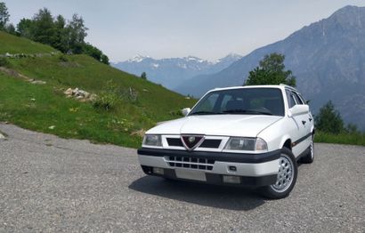 1993 ALFA ROMEO 33 Sport Wagon 16v Q4 
Titre de circulation italien

Châssis n° ZAR90700005910878



Carrosserie...