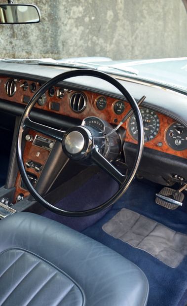 1973 ROLLS-ROYCE Silver Shadow 
French historic registration title



Owned by English...