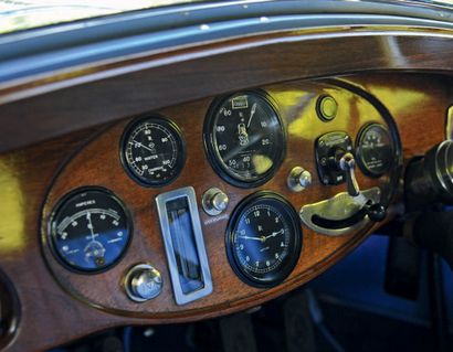 1929 Rolls Royce 20 HP 
法国收藏家的执照

底盘编号GV 025



从一开始就知道的历史!

在20/25型到来之前，20HP的最后一次进化

4个轮子都有刹车，集中润滑和4速变速箱

1996年由Less...