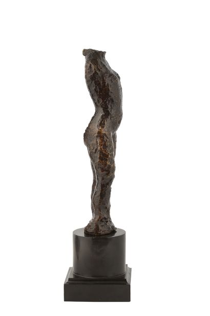 Aristide MAILLOL (1861-1944) Torse de femme debout, 1912 Bronze à patine brune contrastée...