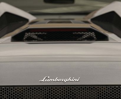 2005 Lamborghini Murcielago Roadster LP 580 « Boîte mécanique » 
Carte grise française

Châssis...