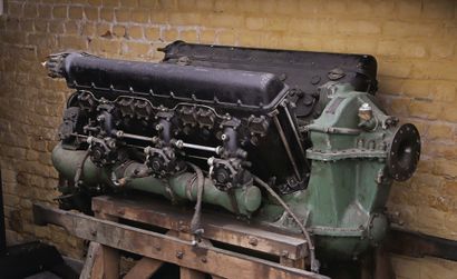 Circa 1934 
Hispano-suiza "moteur canon" V12 type 12xcrs



序列号482101

1930年代初设计的飞机活塞式发动机

60°V12和液体冷却

特别是安装在Morane-Saulnier...