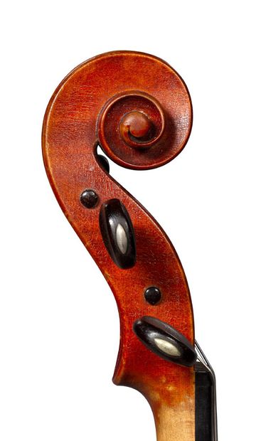  Joli violon fait par Pierre Gaggini à Nice dont il porte l'étiquette originale et...