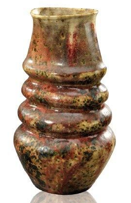 Pierre-Adrien DALPAYRAT (1844-1910) Vase à panse bombée et annelée en grès à couverte...