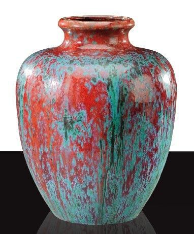 Pierre-Adrien DALPAYRAT (1844-1910) Vase de forme ovoïde en grès émaillé rouge «sang-de-boeuf»...