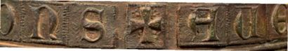 null CLOCHE GOTHIQUE Bronze H. totale: 89 cm - l. totale: 76 cm H. cloche: 45 cm...