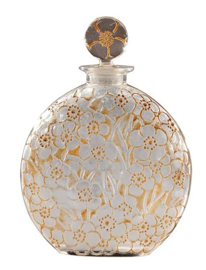 RENE LALIQUE (1860-1945) Flacon «Le Lys» pour d'Orsay en verre blanc soufflé-moulé...