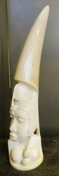 null Important ivoire sculpté travail africain
