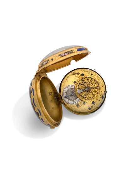 BAPTISTE BAILLON, Paris 
No. 3844



Enameled gold watch with toc bell



Round hinged...