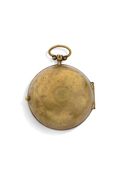 N. MORNAND, Paris Début XVIIIe siècle Metal onion watch with pendulum balance Hinged...