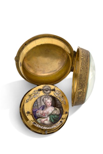MAURIS, London 
Gilt metal onion watch with polychrome enamel cock representing "Roman...