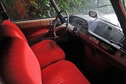 1968 - CITROËN DS 19 M PALLAS 
Véhicule vendu sans titre de circulation

Châssis...