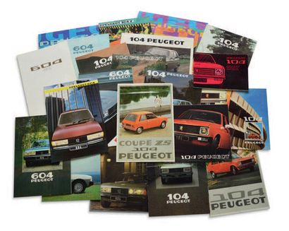 PEUGEOT 104 & 604 
Lot de 28 catalogues et documents divers




