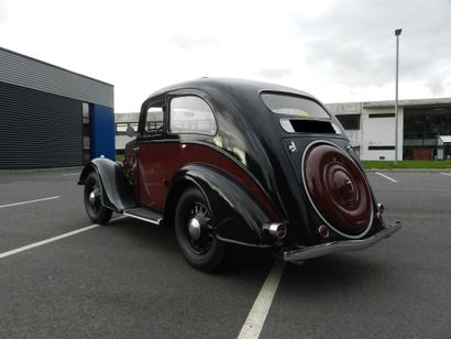 1935 - PEUGEOT 201 D COACH LUXE 
Addendum - Véhicule vendu sans contrôle technique.

Carte...