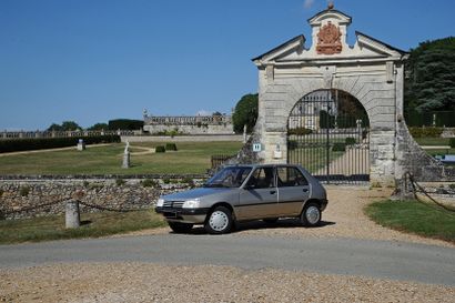 1992 - PEUGEOT 205 SR 
French registration title



Charming little french car

Close...